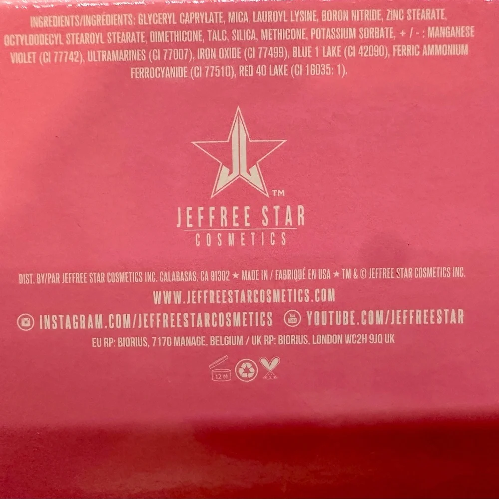 3/$15 🌼 Jeffree Star Scene Queen Eyeshadow - Vivid Red - Picture 2 of 2